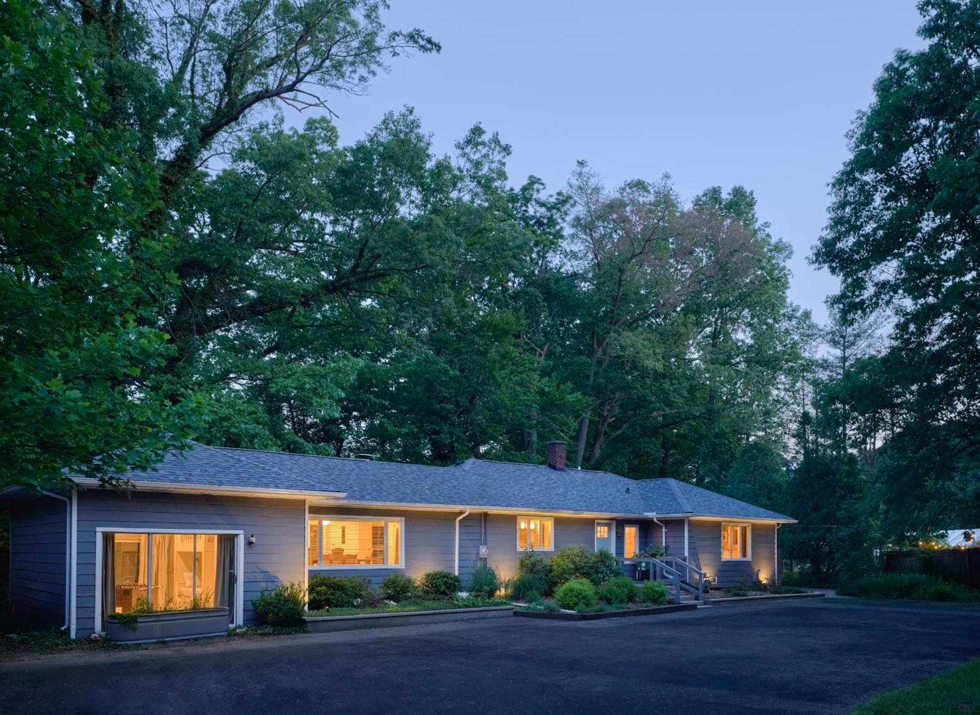 Goldberry Woods- A Modern Farm Resort Union Pier Extérieur photo
