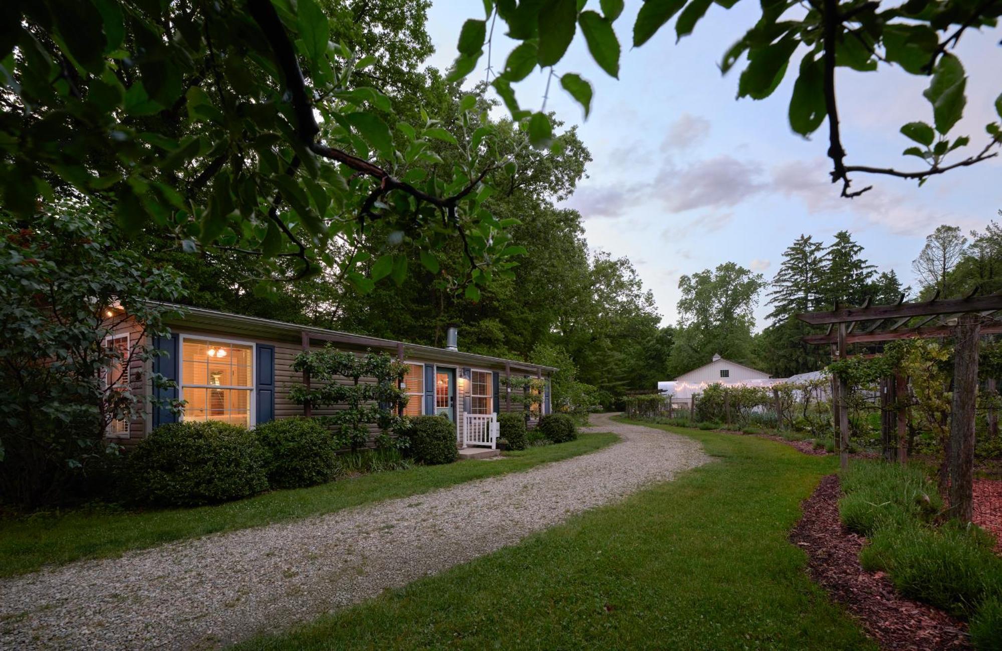 Goldberry Woods- A Modern Farm Resort Union Pier Extérieur photo