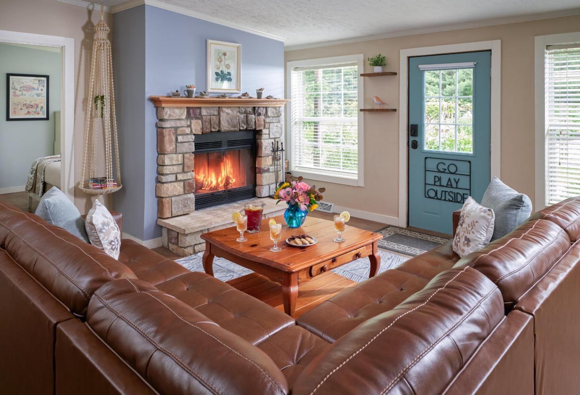 Goldberry Woods- A Modern Farm Resort Union Pier Extérieur photo