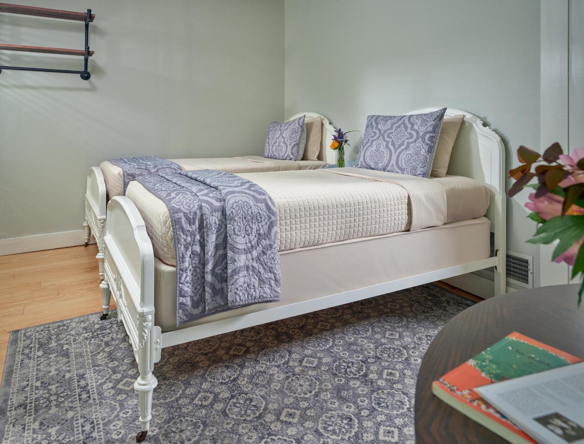 Goldberry Woods- A Modern Farm Resort Union Pier Extérieur photo