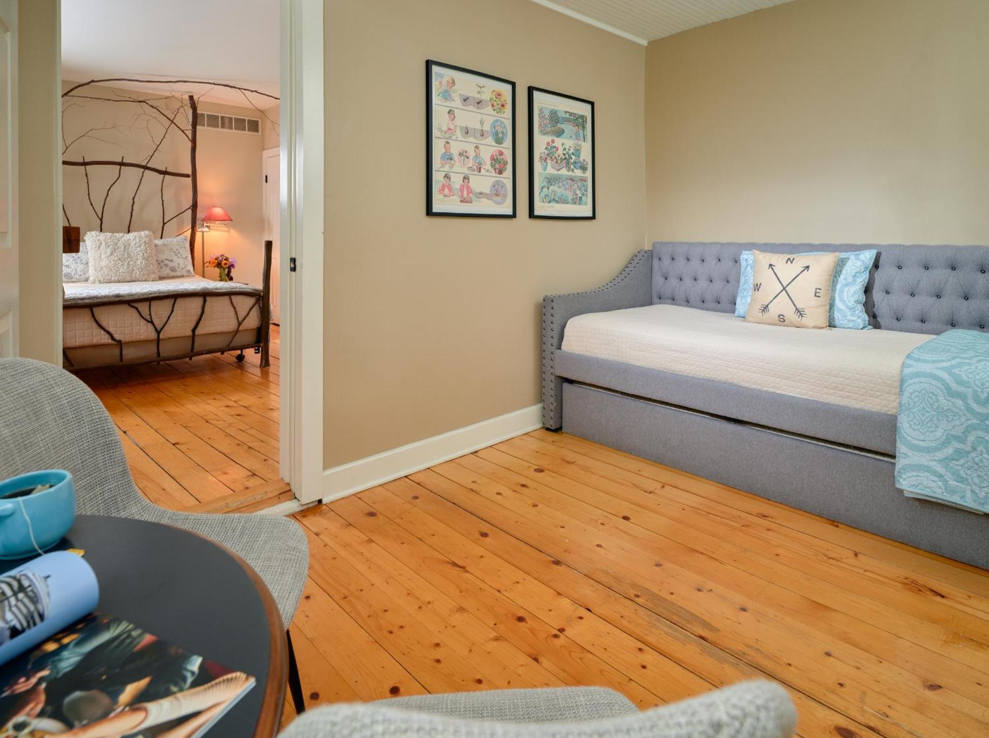 Goldberry Woods- A Modern Farm Resort Union Pier Extérieur photo